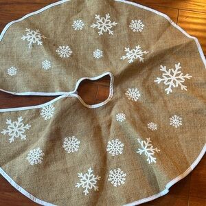 Burlap Tree Skirt with White Snowflakes